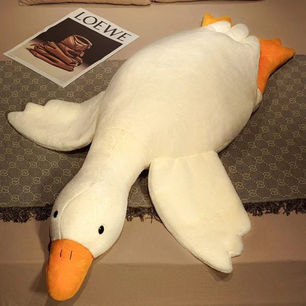 Soft Goose Plush Perfect for Hugging Soft Goose Plush Perfect for Hugging