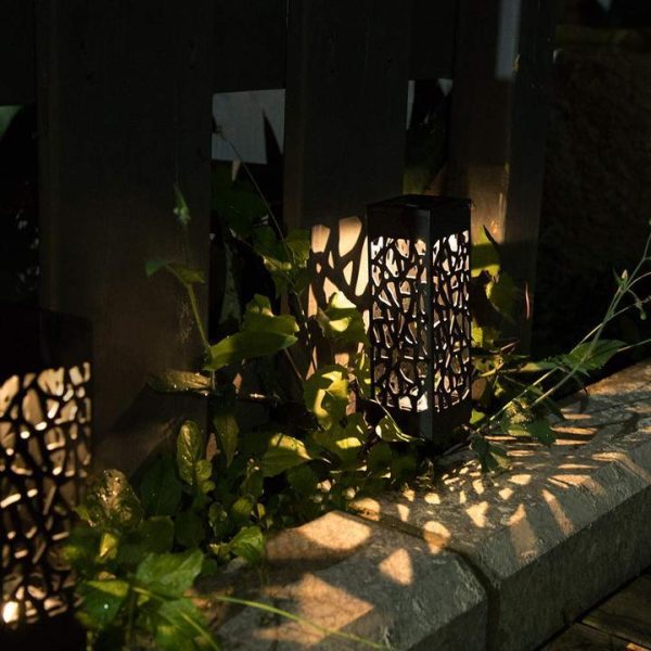 Solar Powered Waterproof Vintage Garden Light Solar Powered Waterproof Vintage Garden Light