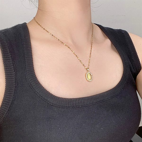 Starry Madonna Zircon Pendant Necklace