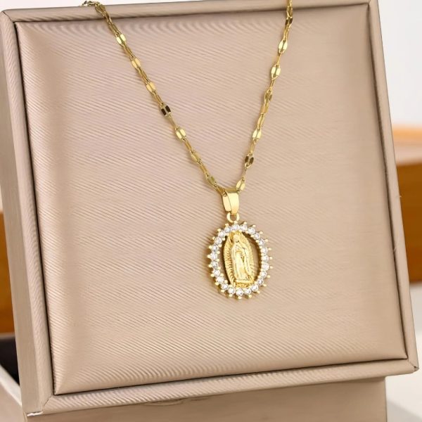 Starry Madonna Zircon Pendant Necklace