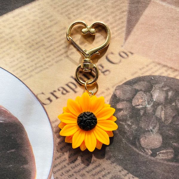 Sunflower Love Heart Keychains Sunflower Love Heart Keychains