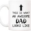 This Is What an Awesome Dad Looks Like Coffee Mug Funny Gift for Dad from Daughter Son Kids This Is What an Awesome Dad Looks Like Coffee Mug Funny Gift for Dad from Daughter Son Kids