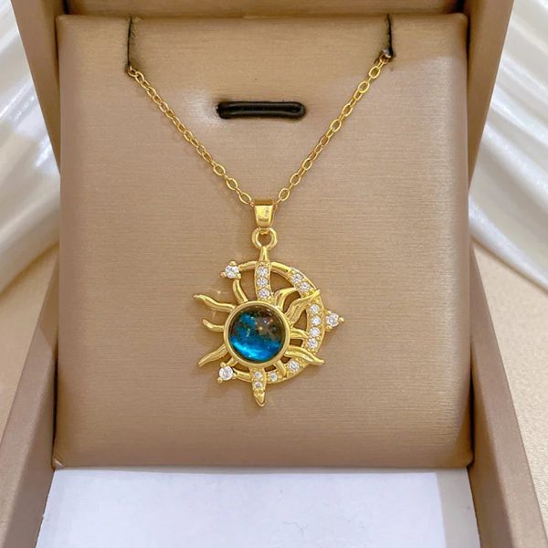 Titanium Steel Star Pendant Necklace in Gold Tone Titanium Steel Star Pendant Necklace in Gold Tone