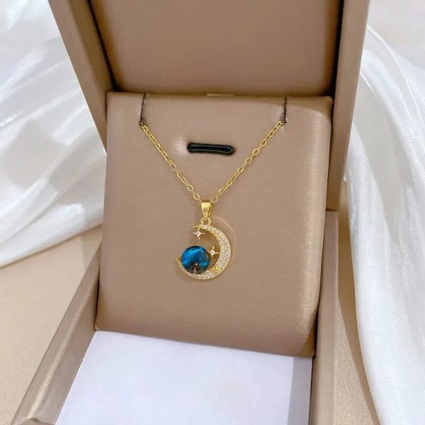 Titanium Steel Star Pendant Necklace in Gold Tone Titanium Steel Star Pendant Necklace in Gold Tone