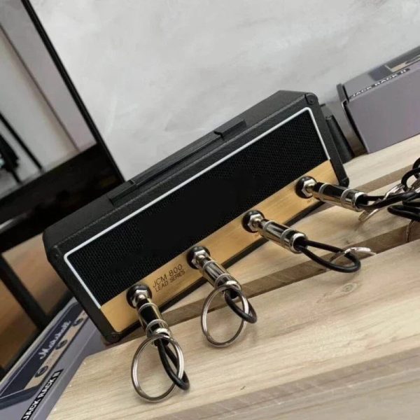 Wall Mounted Classic Radio Keychain Holder Wall Mounted Classic Radio Keychain Holder