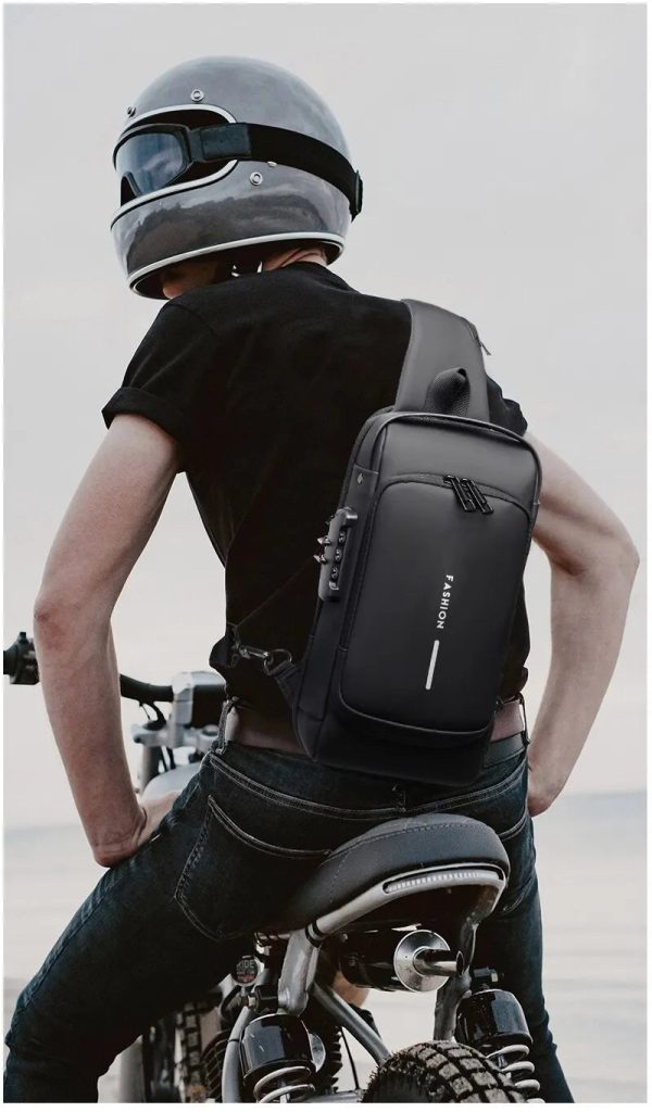 Waterproof Chest Bag With Usb Charging Interface Waterproof Chest Bag With Usb Charging Interface