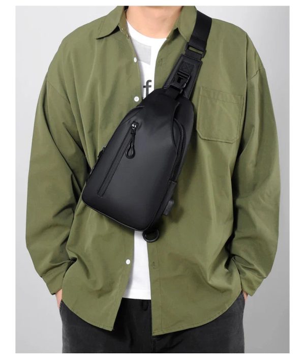 Waterproof Chest Bag With Usb Charging Interface Waterproof Chest Bag With Usb Charging Interface