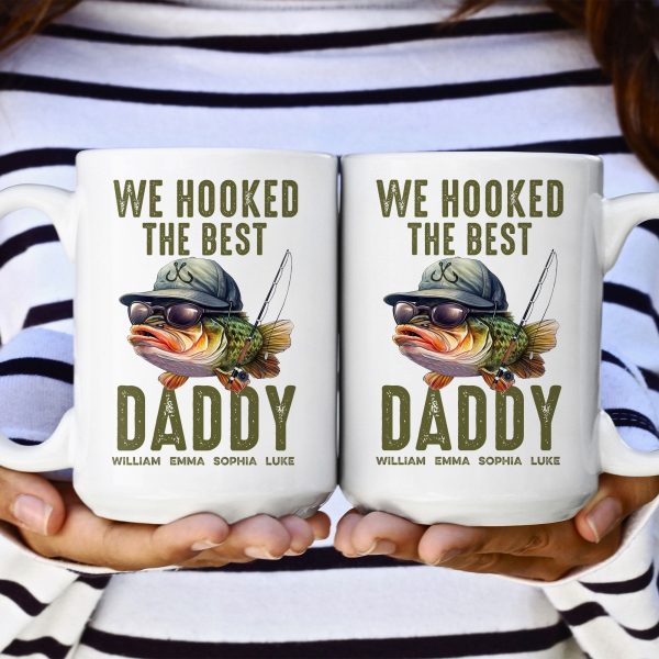 We Hooked The Best Dad, Grandpa, Papa - Personalized Mug We Hooked The Best Dad, Grandpa, Papa - Personalized Mug