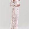 Wedding Vintage Cream Lace Maxi Dress With Gloves Wedding Vintage Cream Lace Maxi Dress With Gloves
