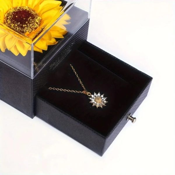 Zircon Sunflower Pendant Necklace Gift Set Zircon Sunflower Pendant Necklace Gift Set